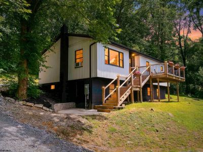 3797 River Rd, Morgantown, WV, 26501