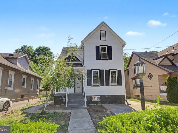 224 W Olive St, Westville, NJ 08093