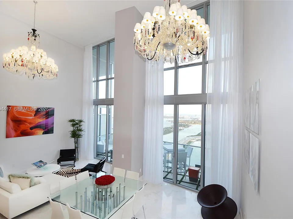 1100 Biscayne Blvd #6104