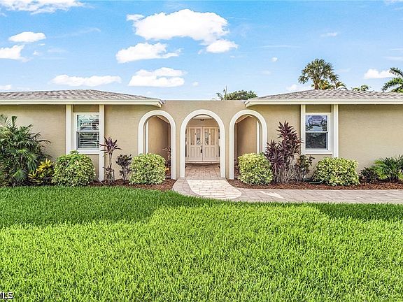 4th image of 5985 Baker Ct