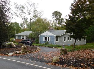 29 Randall Rd, Wading River, NY 11792