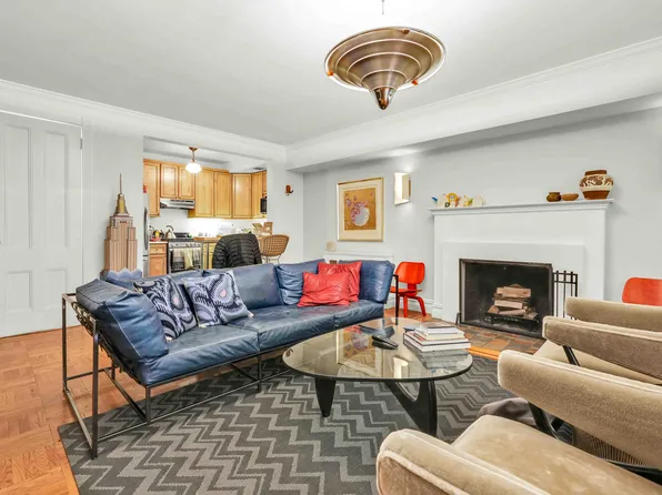 23 East 69th Street image 9 of 12