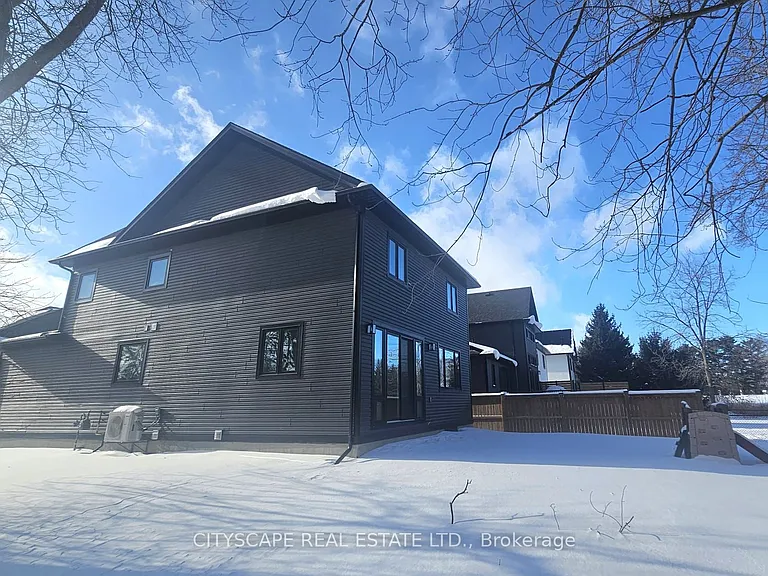 297 Whiting St #20 — Photo 4