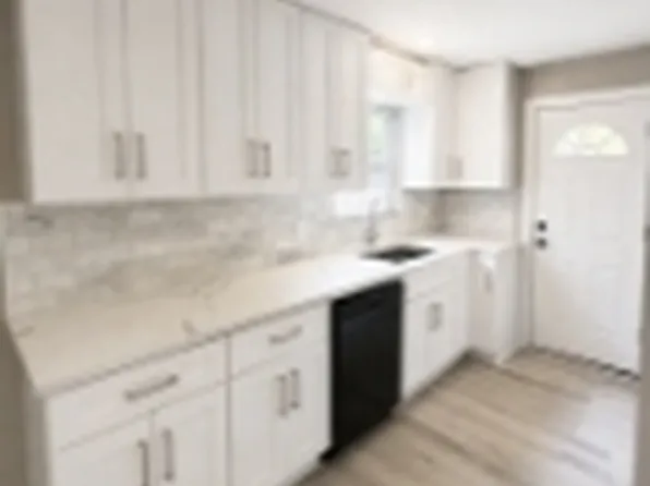 504 E Mason St, Fort Worth, TX 76110