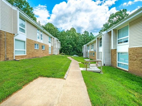 Laketree Manor, 13504 Evelyn Dr #3-LM-520, Chester, VA 23831