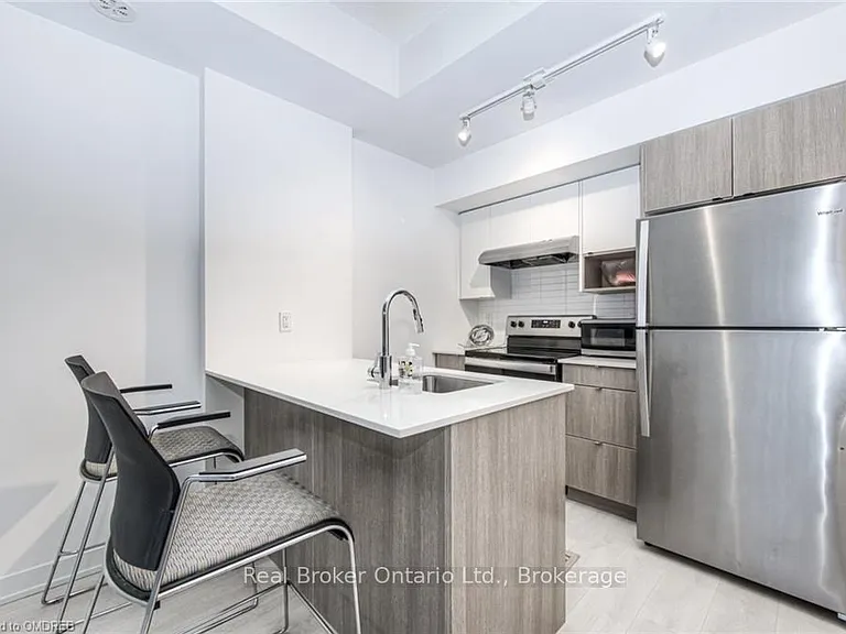 1135 Cooke Blvd #109 — Photo 6