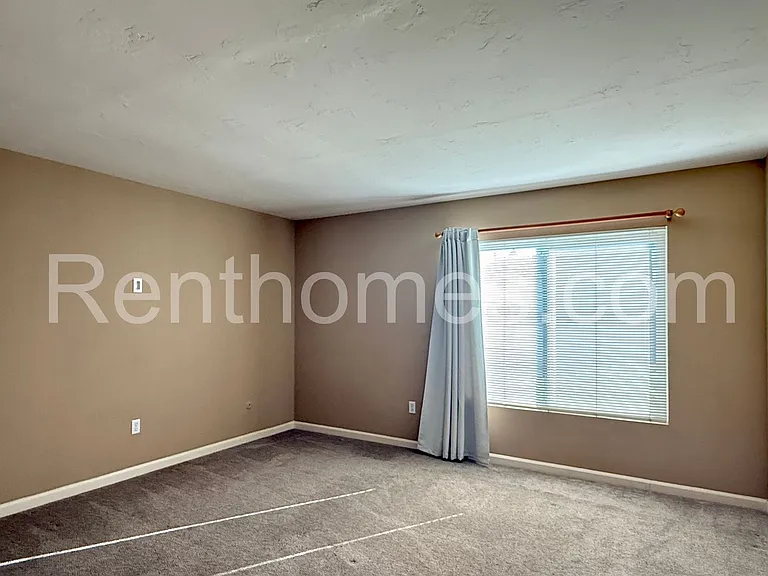 1160 Via Camellia — Photo 21