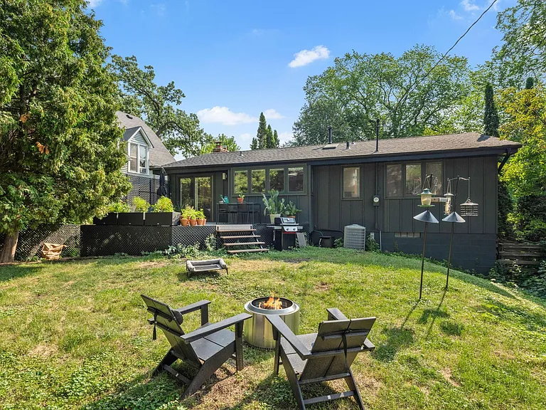 4004 Upton Ave S — Photo 26