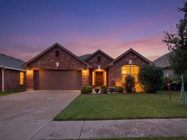 13008 Palancar Dr, Fort Worth, TX 76244