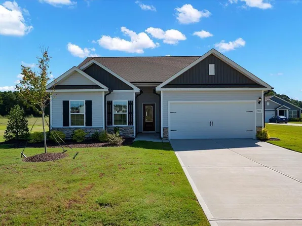 9141 Ava Dr, Bailey, NC 27807