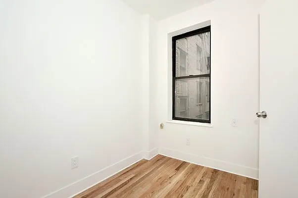 Rented by Aether Property Group | media 26