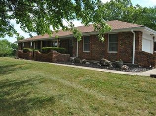 306 W Elizabeth Dr, Raymore, MO 64083