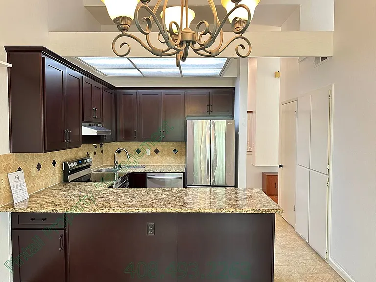 802 Kingfisher Ter — Photo 4