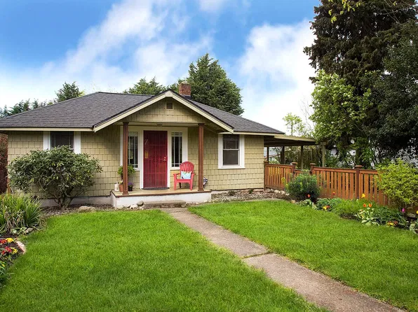 8831 24th Ave SW, Seattle, WA 98106