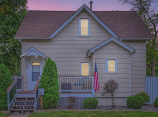 421 Dellwood St S, Cambridge, MN 55008