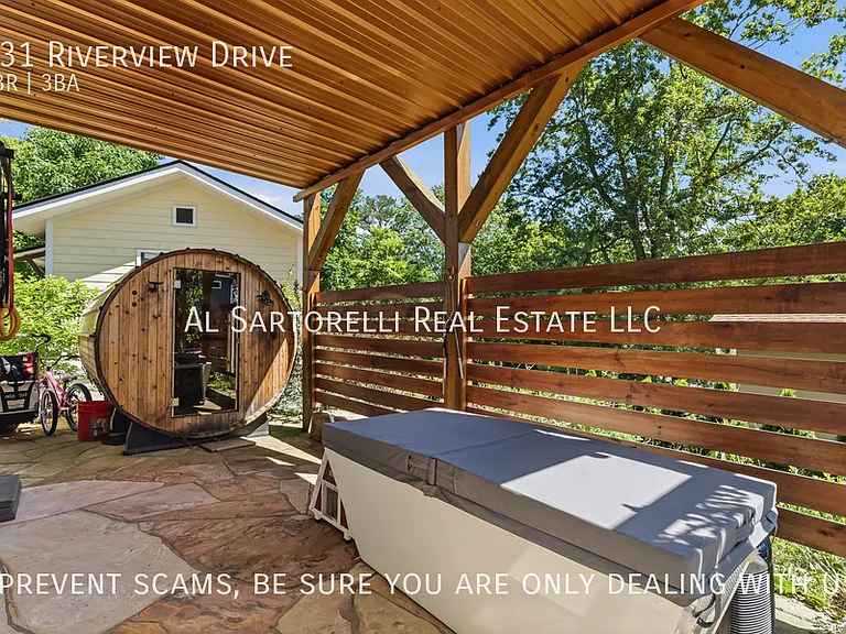 431 Riverview Dr — Photo 29