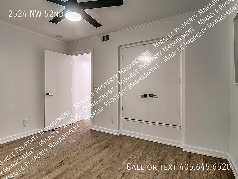 2524 NW 52nd St — Photo 37