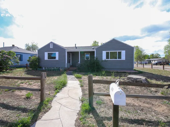3401 S Quivas St, Englewood, CO 80110