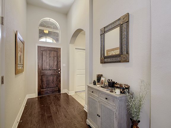 3rd image of 232 Tangerine Dr