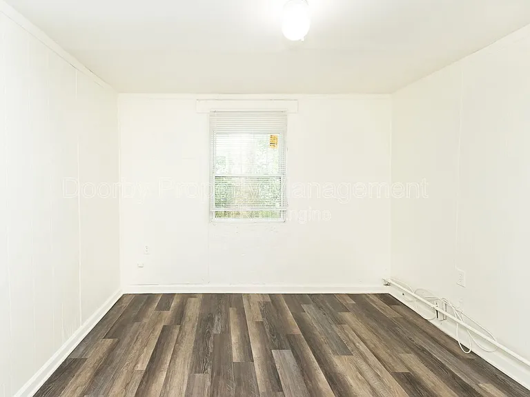 417 N Hawthorne St #419 — Photo 6