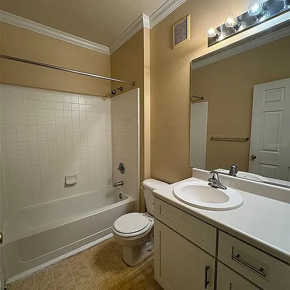 18575 Bridle Club Dr — Photo 7