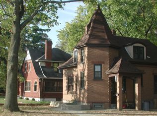 7037 Hamilton Ave, Cincinnati, OH 45231