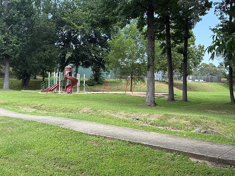 2601 Boulevard Ave — Photo 10