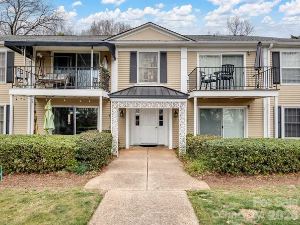 7034 Quail Hill Rd, Charlotte, NC 28210