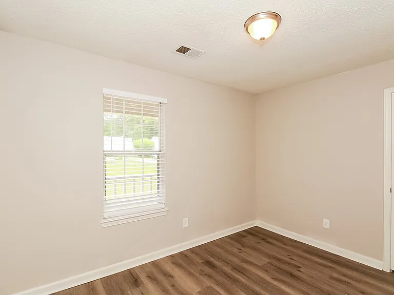 1573 Glynn Ct — Photo 14