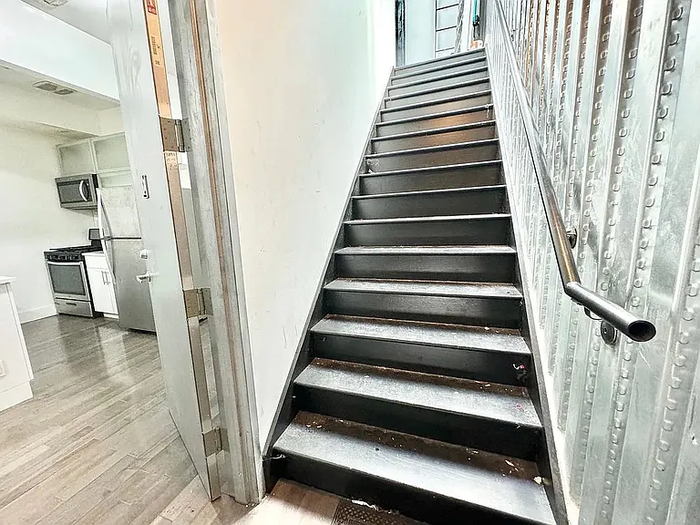 264 Saratoga Ave #2 — Photo 11