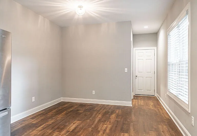 535 Lighthorse Cir — Photo 12