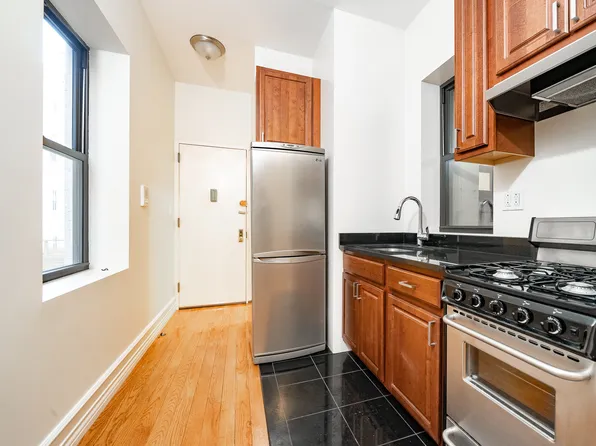 167 West 83rd Street image 1 of 4