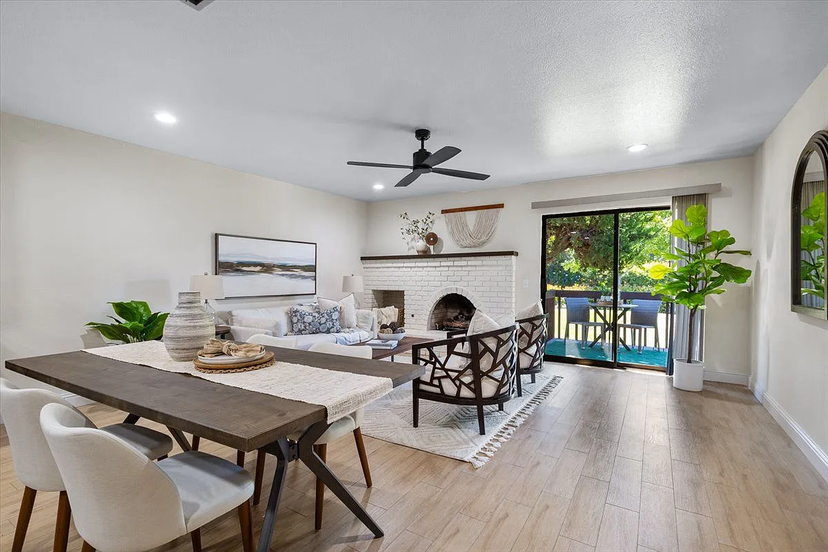 3 bed, 2.0 bath, 1213 sqft, $4,350 — Photo 1