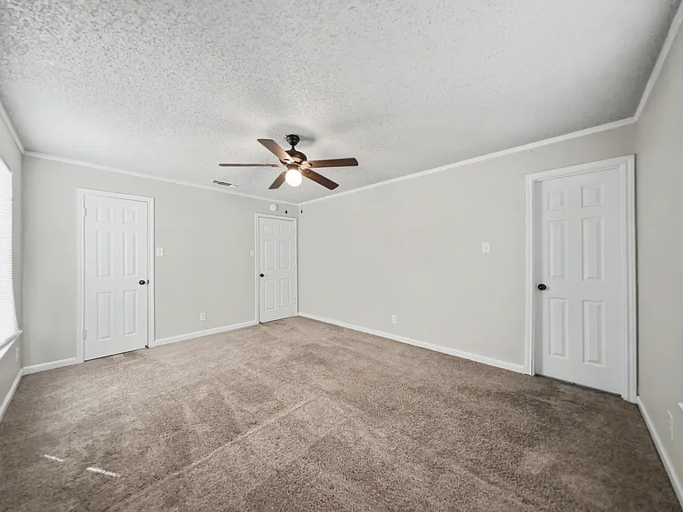 1804 Ruiz Dr — Photo 14