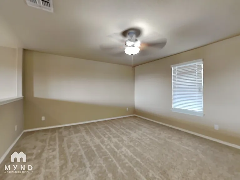 4606 Todds Farm — Photo 10