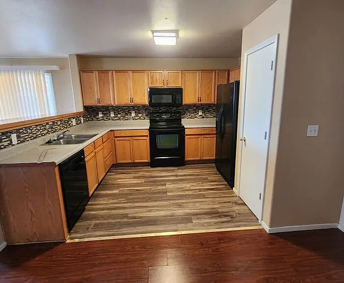 8630 Sunrise Mist Ct — Photo 4