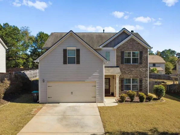 9116 Alden Dr, Locust Grove, GA 30248