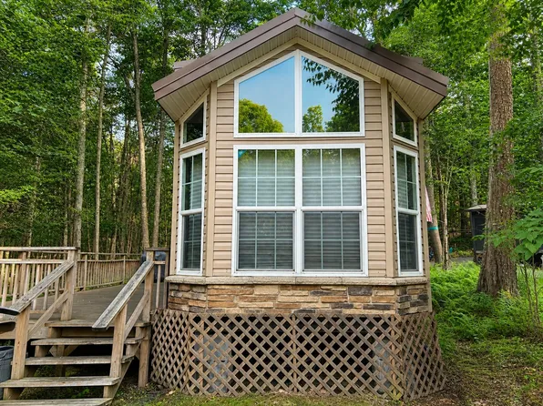 Wl 304 Raccoon Ct, Newfoundland, PA 18445
