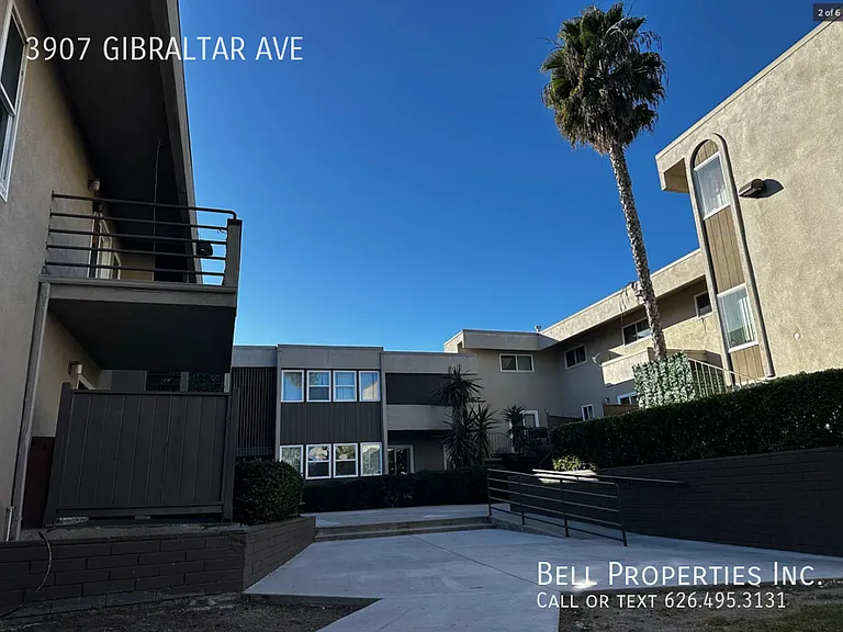 3907 Gibraltar Ave — Photo 12
