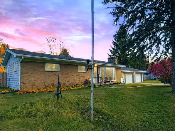 4506 N Irish Rd, Davison, MI 48423