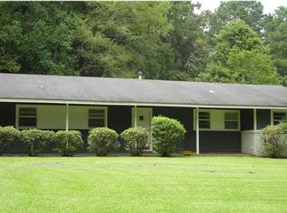 720 W Main St, Utica, MS 39175