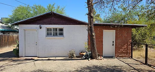 3441 N Mountain Ave #GUEST HOUSE Photo 1