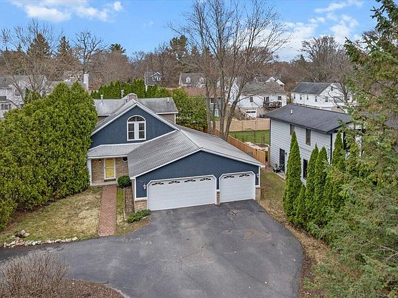 4th image of 1106 Westmoor Dr NW