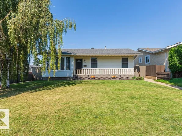 3612 18th Ave NW, Edmonton, AB T6L 3C2