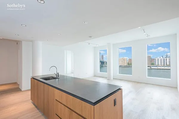 Rented by Sotheby's International Realty | media 21