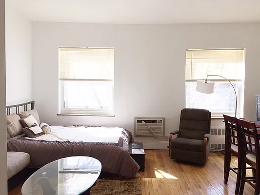 Rented by Azulay Group | media 11