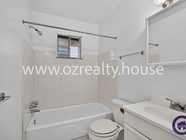 1914 Upton Ave #1 — Photo 11