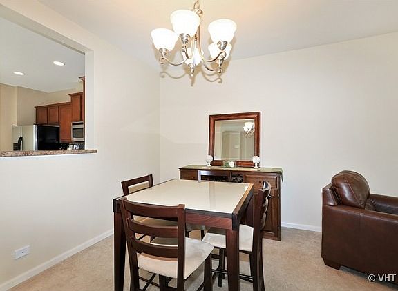 4th image of 759 Sanborn St