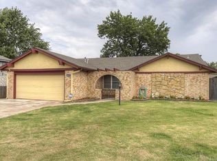 10737 E 28th Pl, Tulsa, OK 74129