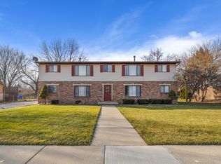 39471 Jefferson Ave APT 4, Harrison Township, MI 48045